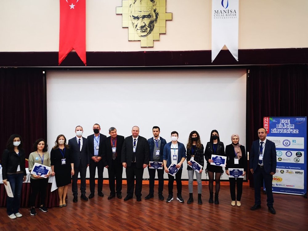 mcbu1992's tweet photo. Ege Bilişim Zirvesi 2022 MCBÜ Süleyman Demirel Kültür Merkezinde gerçekleştirildi...
Haber detayı: https://t.co/GR74PUxS8Z
@bayaredutr @mcbuBilisim #egebilişimzirvesi https://t.co/wXsv8AjmrU