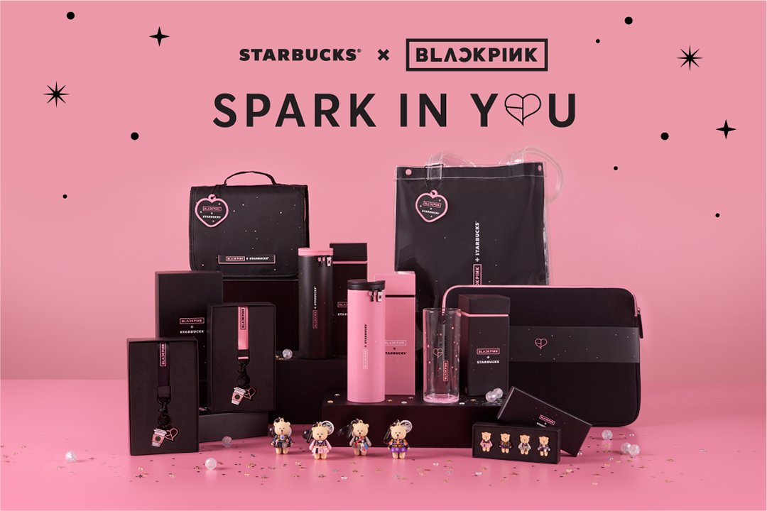 uunknown412's tweet photo. BLACKPINK Laptop Sleeve
Starbucks x BLACKPINK 
ขนาด กว้าง 38 x สูง 26.5 ซม.  ของใหม่​ราคาเทๆ​
580บาทส่งฟรี (ปกติ850 บาท) #STARBUCKSxBLACKPINK #BLACKPINK #starbuck https://t.co/7am0lE2DmA