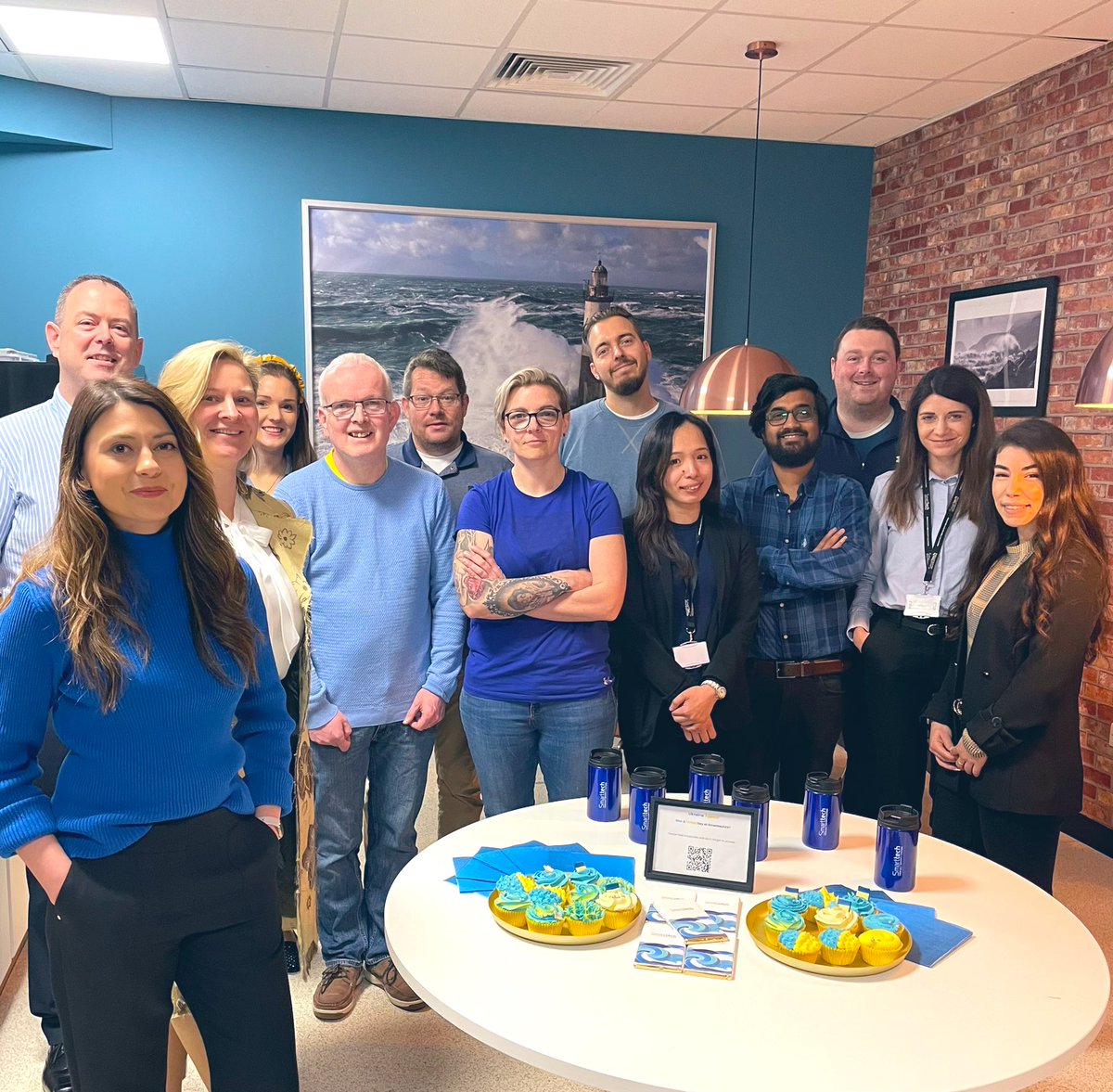 smarttech247's tweet image. Today and tomorrow we have asked @smarttech247 employees to wear Blue / Yellow in support of #Ukraine. The chocolates and cupcakes were an added bonus! 🇺🇦 Thank you to all who have donated to @irishredcross so far!