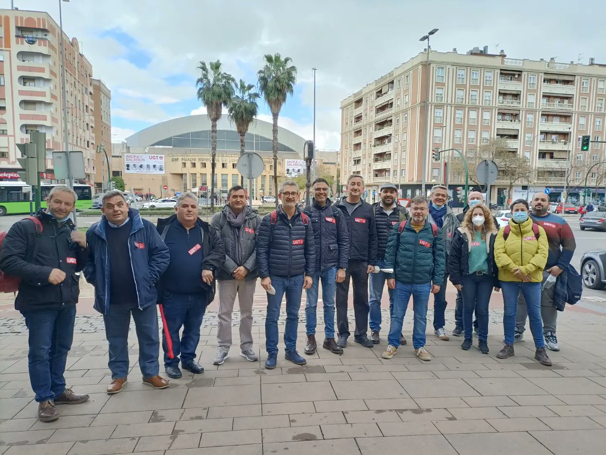 ugtficapv's tweet photo. Representantes de UGT FICA PV han participado junto con unos 2.500 delegados y delegadas procedentes de las distintas Uniones y Federaciones del sindicato en toda España, en la Asamblea Confederal bajo el lema “Ahora + salarios. Seguimos avanzando”, que se desarrolla en Córdoba. https://t.co/ySguKh15Jz