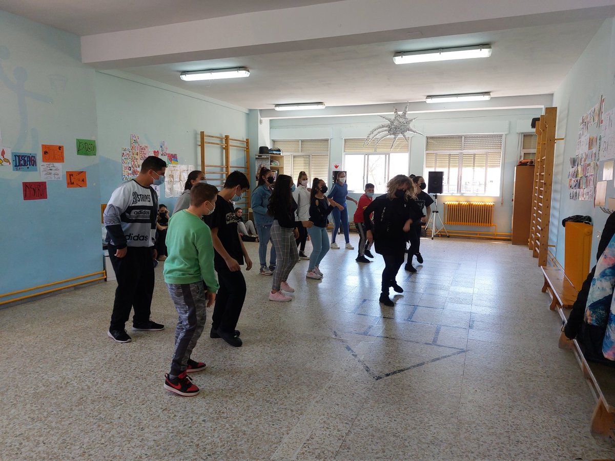 ceip_x's tweet photo. Siempre es un placer recibiros en nuestro centro. Mil gracias!!!
@escueladearge (Villamayor de la Armuña)
@talleresdedanzacole https://t.co/CmIcam6Xy5