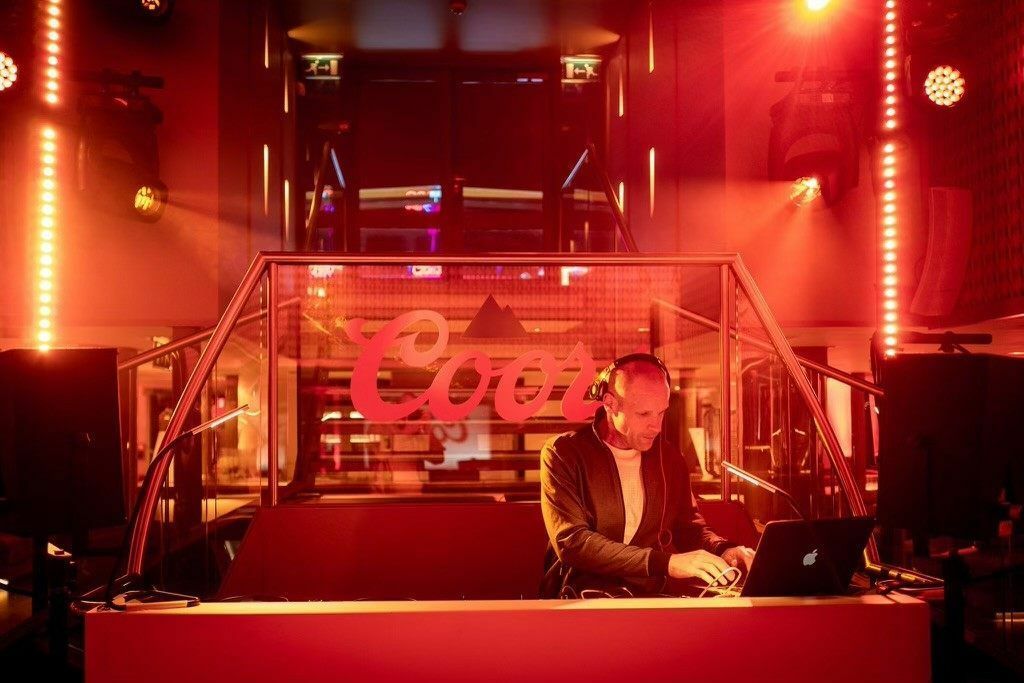 R O B E R T O tweet media