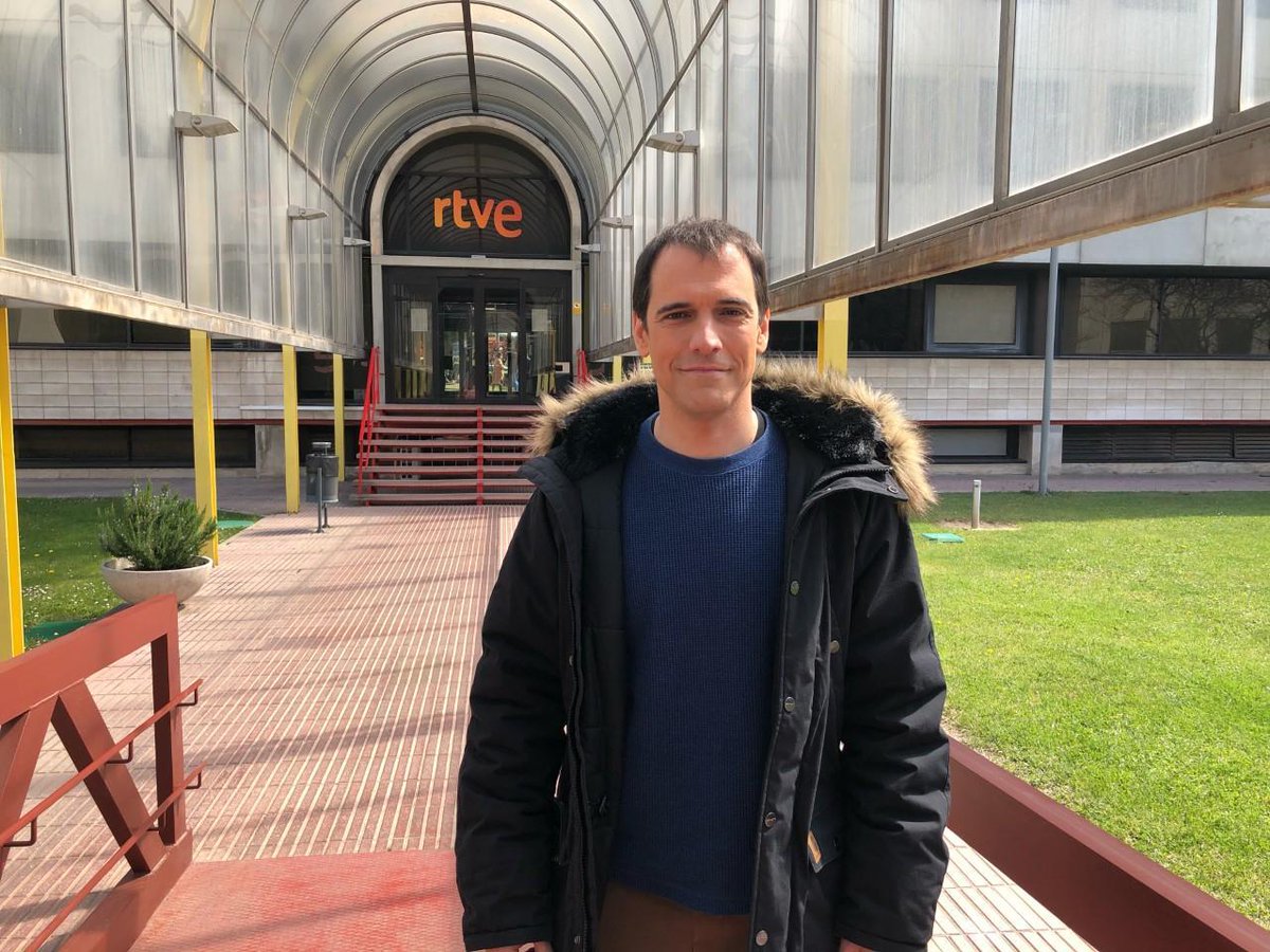 💥No et perdis <a href="/PuntsdeVista/">Punts de Vista</a> amb <a href="/taniasarrias/">Tània Sarrias</a>:
🔸Entrevista <a href="/davidmporras/">David Martin-Porras</a> i <a href="/guillemclua/">Guillem Clua</a> #LaPielEnLlamas i <a href="/TxellMirasTw/">Txell Miras</a>
🔸<a href="/Oriludic/">Ori-Ludic 16-bit cartridge</a> parla del disseny de videojocs
🔸<a href="/TxellSust/">Txell Sust</a> repassa els #GRAMMYs
🔸Actuació @_marinagalan
I molt +

⏰18:10h a <a href="/la2_tve/">La 2</a>
📺rtveplay.cat