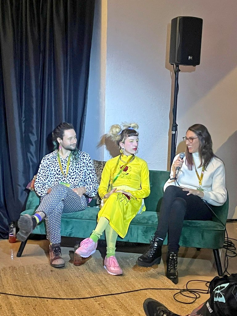 Gm 🌞
#CeloConnect fue un súper éxito! Agradecida por haber conocido a las tremendas <a href="/IridyanArt/">Iridyan</a> <a href="/MaviPradoArte/">M A V I P R A D O.</a> y <a href="/Anarkoiris71/">• Δnarkoiris • eth</a> y a <a href="/alities_io/">alities</a> por invitarnos a exponer y disfrutar del evento. 
Se vienen cosas increíbles y no puedo esperar a contaroslas!!🎉💪🔥