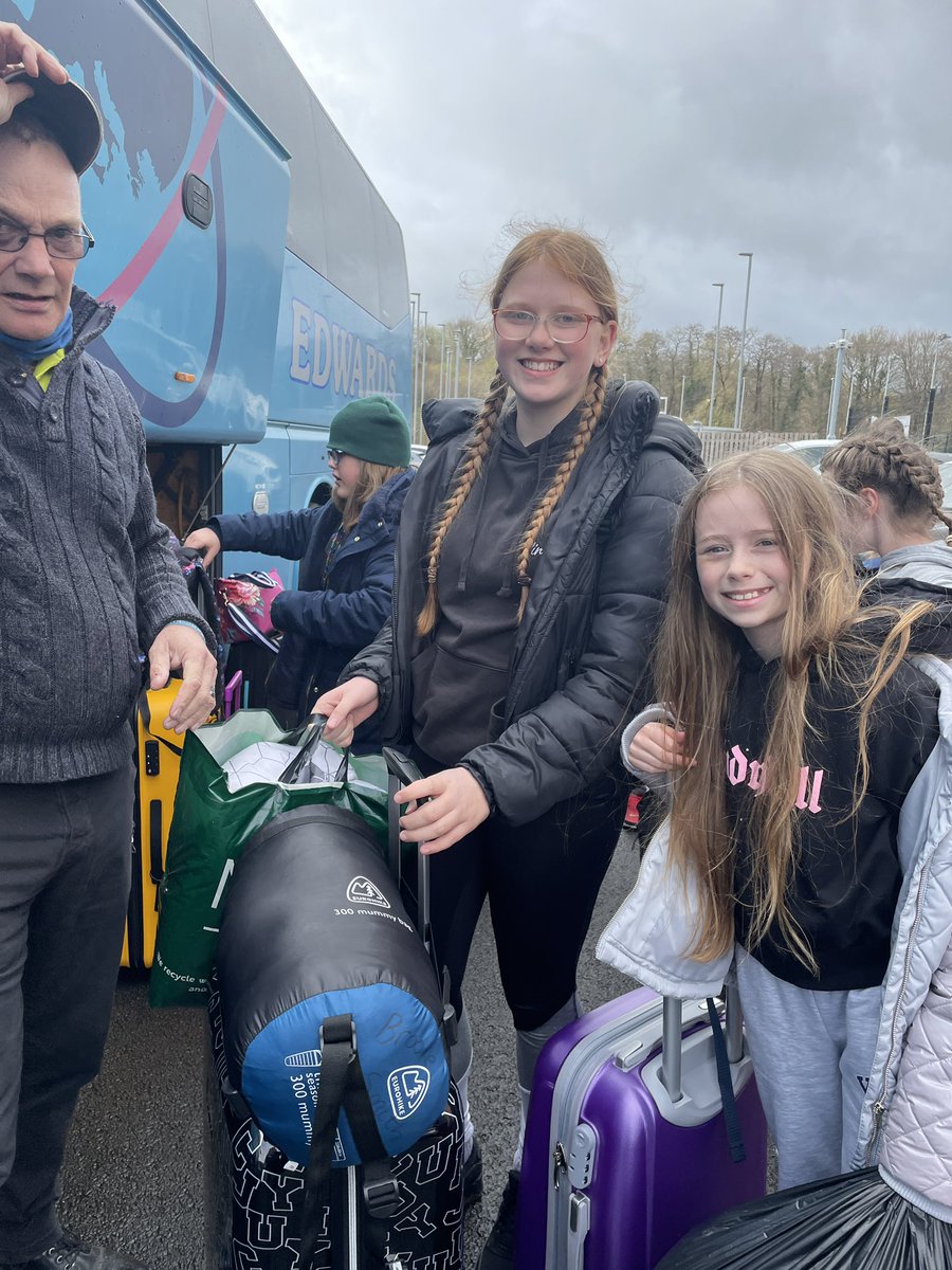 MrsJonesJPPS's tweet photo. Bags have been packed and we’re off on an adventure! Year 6 can’t wait to arrive for our Residential at Manor Adventure @JubileeParkPS https://t.co/l99Toxtx7o