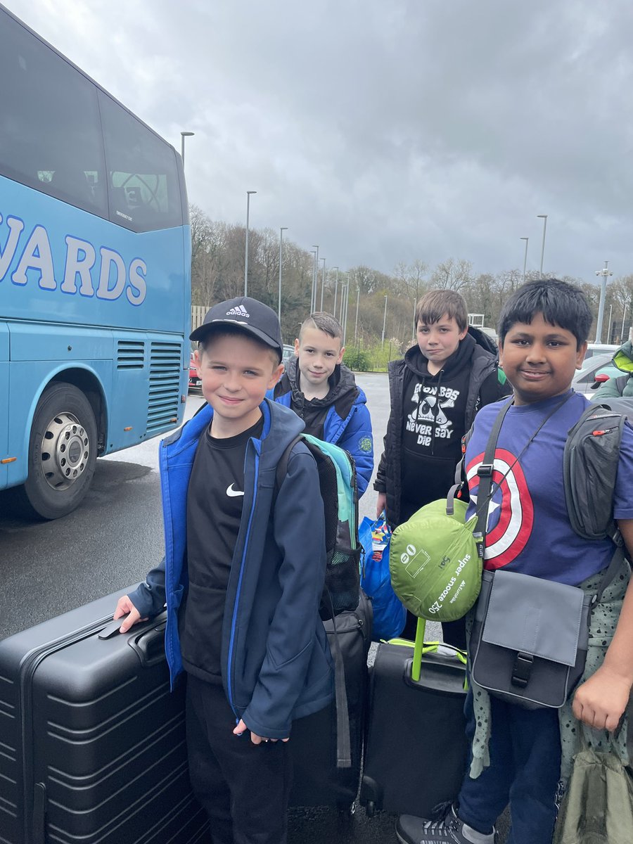 MrsJonesJPPS's tweet photo. Bags have been packed and we’re off on an adventure! Year 6 can’t wait to arrive for our Residential at Manor Adventure @JubileeParkPS https://t.co/l99Toxtx7o