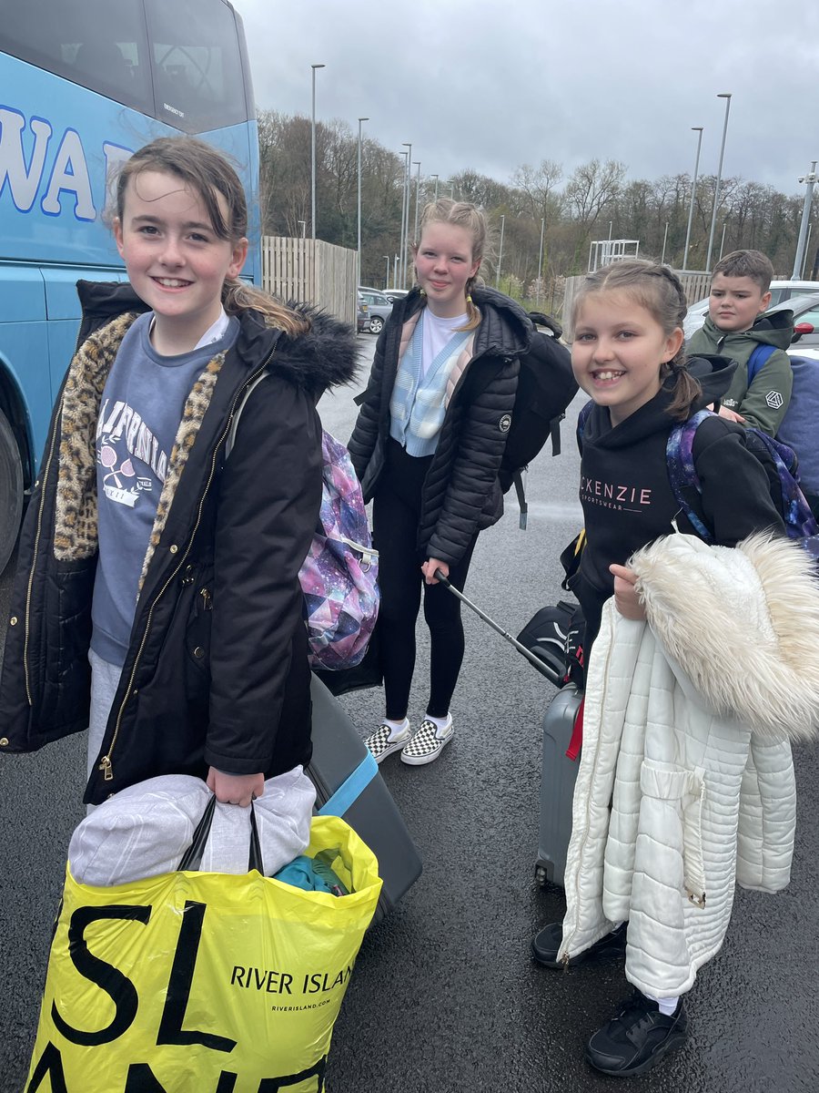 MrsJonesJPPS's tweet photo. Bags have been packed and we’re off on an adventure! Year 6 can’t wait to arrive for our Residential at Manor Adventure @JubileeParkPS https://t.co/l99Toxtx7o
