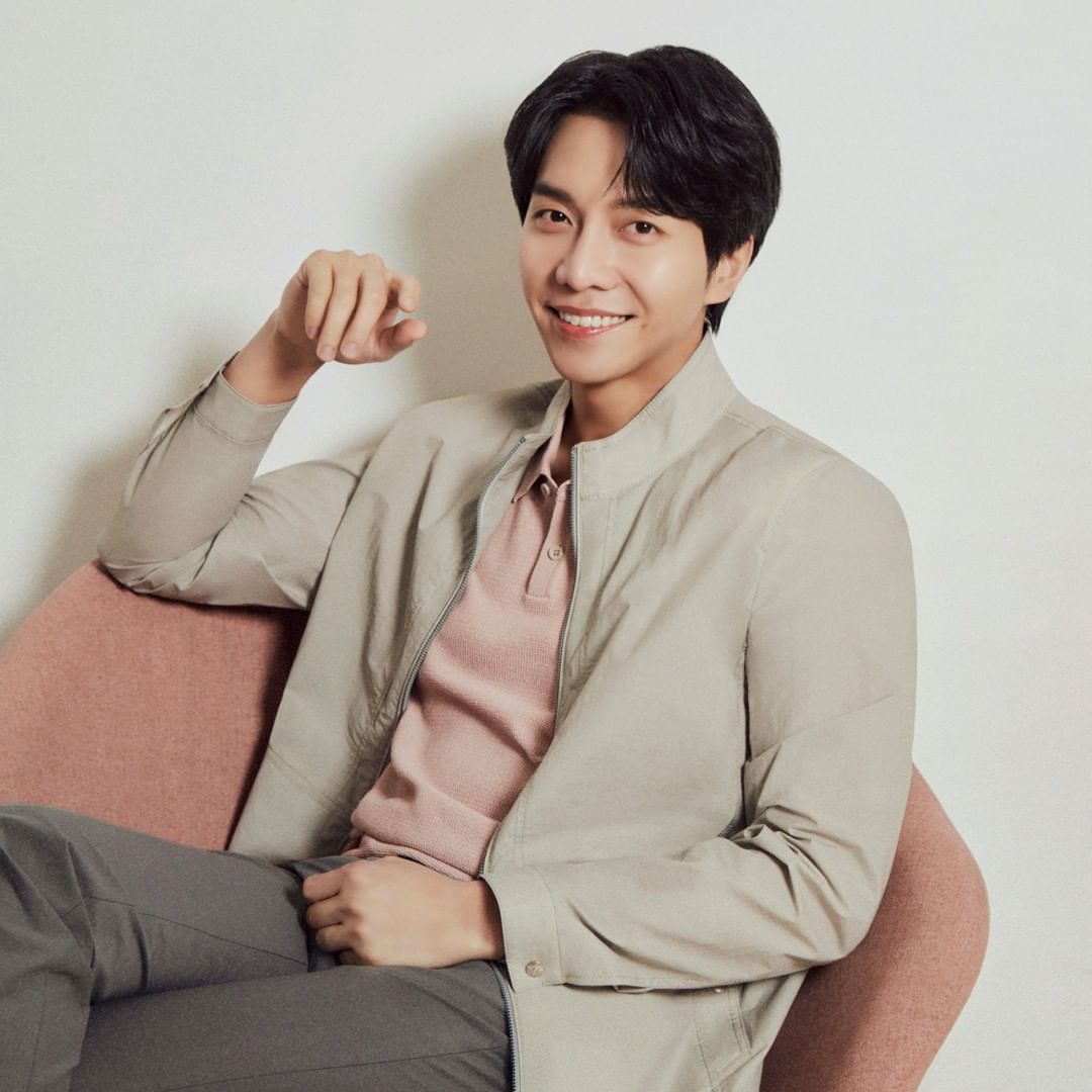 LSG_hall's tweet photo. 220406 Lee Seung Gi - #Parkland IG Update 

Cotton Jumper &amp; Essential T-shirt

#LeeSeungGi #이승기 #파크랜드 https://t.co/SqIeWGtRHp
https://t.co/0uLkJQlICL
https://t.co/DioFE5qAEk
https://t.co/7jzYbYyylK https://t.co/k7ah1c13ZO