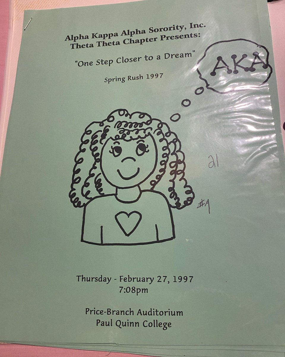 Tanya_N_Shelton's tweet image. The celebration continues all year. Happy 25th AKAVERSARY Silver Stars! Can’t wait to celebrate this weekend and the rest of the year. Love you all! 💗💚💗💚💗💚💗💚 
#ThetaTheta
#spring97
#PQC
#HBCU
#11