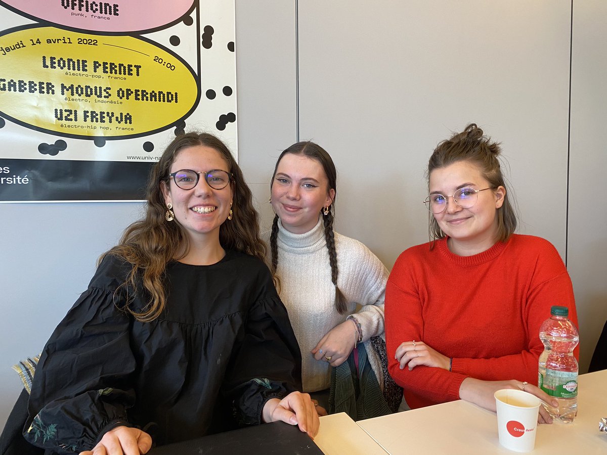SimuACF_COMM's tweet photo. Une réunion constructive entre la Commission et la délégation finlandaise. Les thèmes de la transition écologique et de l’indépendance énergétique ont notamment été abordés. Nous restons à votre écoute pour des négociations les plus apaisées possibles. https://t.co/4NwxAouy7V