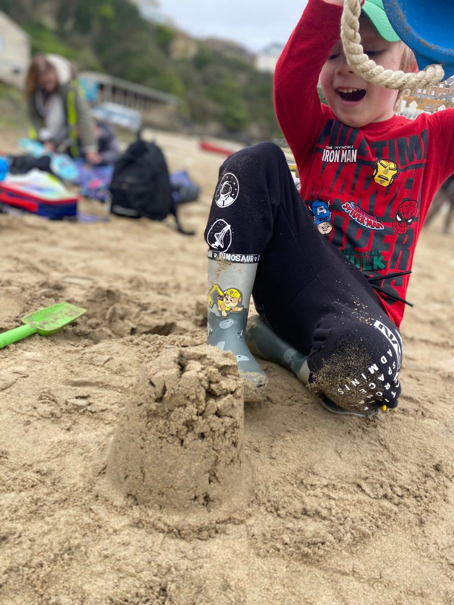 BeaconAceAcad's tweet photo. Year 1 visited Newquay Harbour &amp; RNLI lifeboat station. They loved investigating the beach, having sandcastle competitions and climbing the rocks. RNLI invited us to the lifeboat station to try on their equipment and talk about their history. @RNLI @NewquayRNLI @KLacademytrust https://t.co/lWbI9wWPcq
