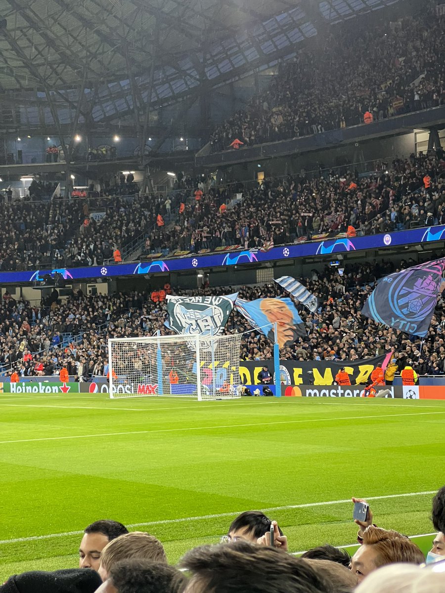 simonbcity's tweet image. Great win last night against a horrible team 👌👌👌