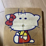 キティちゃんの木製パズルが難し過ぎる!顔が大変なことに…