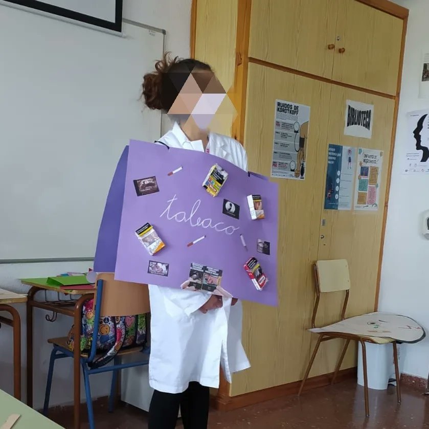 formaJColegial's tweet photo. Nuestro alumnado de @IesSanidad  ha preparado visitas teatralizadas sobre prevención de enfermedades cardiovasculares @ProEdSaludable Gran trabajo de @RosaliaGF1 @MariaJoMorMer junto con su alumnado. https://t.co/MfunPq5e5s
