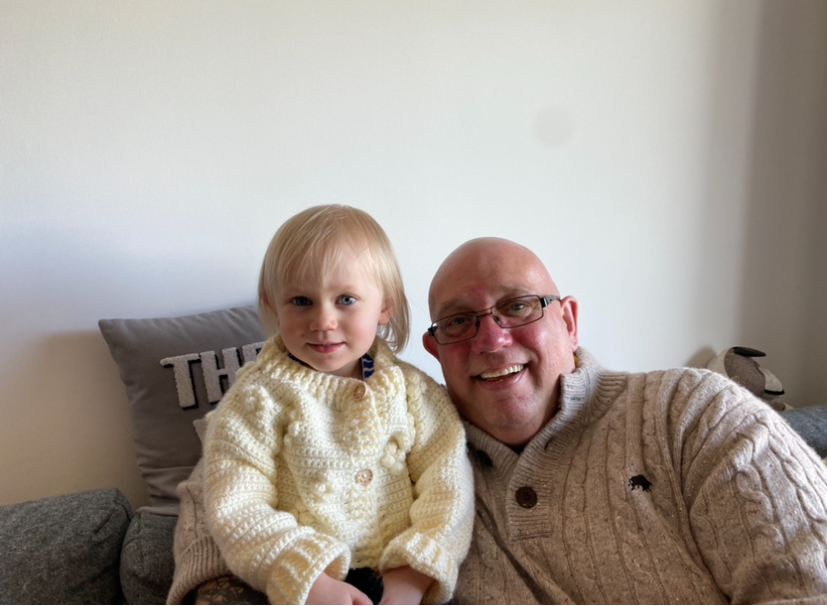 BowelsOfStMarks's tweet photo. Steve celebrated being 3 years cancer free by walking 10k steps every day in March, while raising funds for St Mark's! It's a privilege to share his #StMarksStory this #BowelCancerAwarenessMonth! Full story available to read on our website:
https://t.co/PA63LmGhhV
@loyalgooner63 https://t.co/ZHtdXI6Wa2