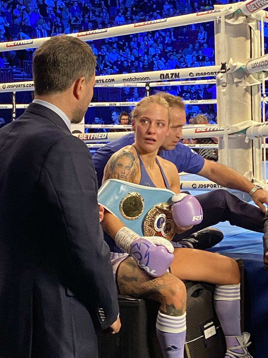 Blonde Bomber 🥊💁🏼‍♀️ tweet media