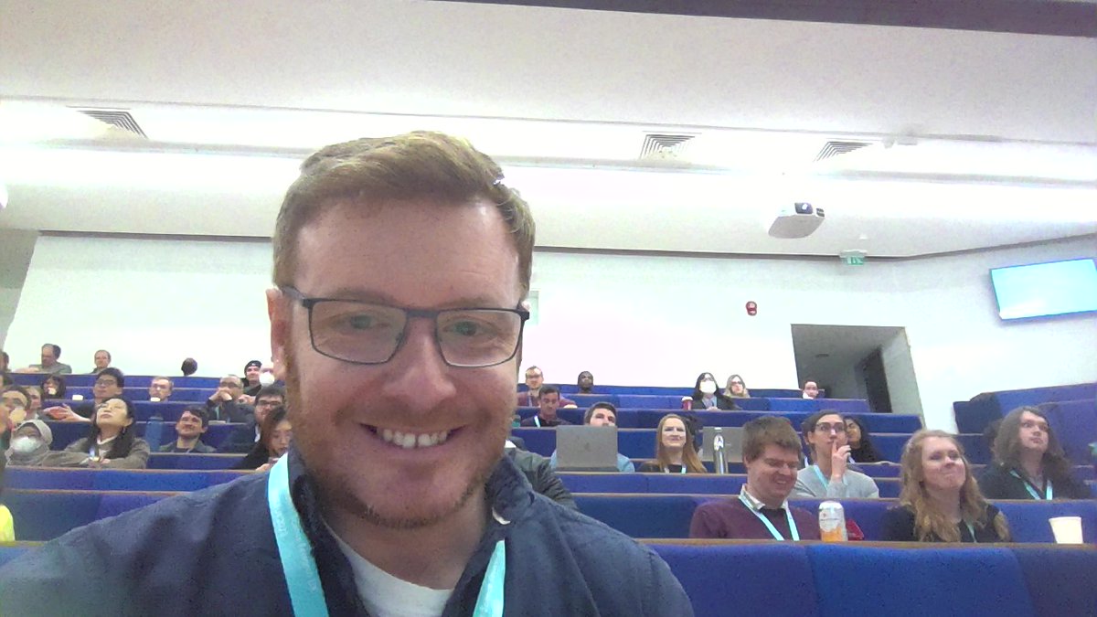 Here we are again at #GISRUK2022! It's great to be back in person again and to see lots of familiar faces (who are all 3 years older and greyer thanks to lost years of Zoom conferences!). Thanks to @CaitHRobin and the Liverpool team for getting the show back on the road.
