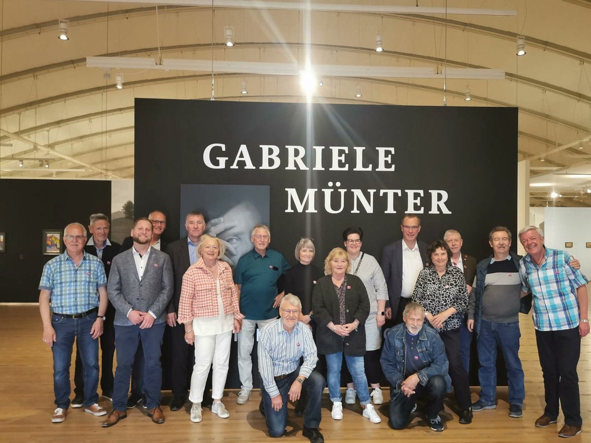 Nach zwei Jahren Pandemie endlich wieder live, der Frühlingsapéro der Region Bern/Solothurn fand vergangene Woche im Paul Klee Zentrum in Bern statt. 
Möchten Sie auf einen starken Partner vertrauen? Dann informieren Sie sich hier über den SBPV: buff.ly/3e7hpST
#sbpv