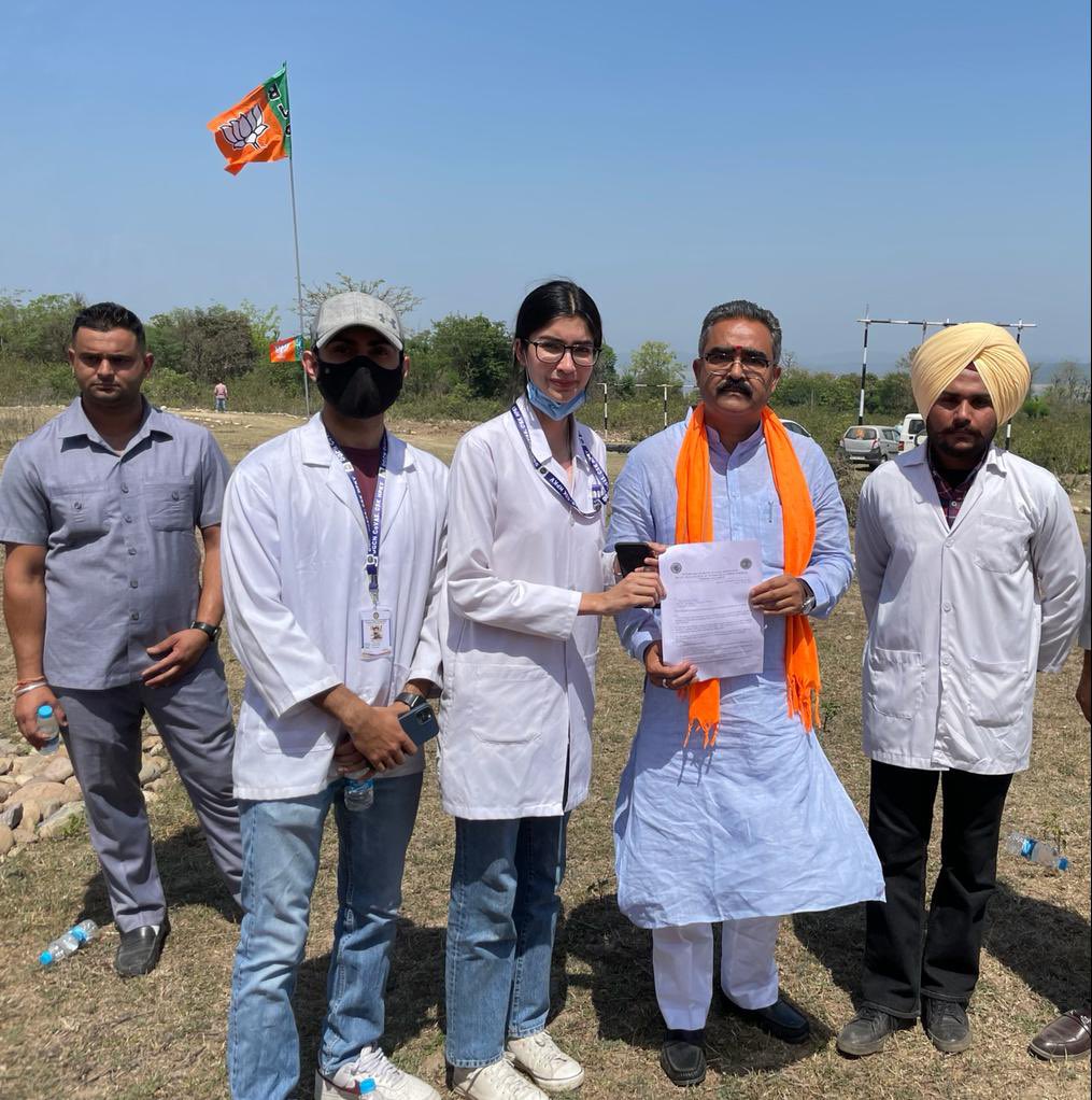 #HP_Vet_Stipend 
<a href="/CMOFFICEHP/">CMO HIMACHAL</a> <a href="/irakeshpathania/">Rakesh Pathania</a> <a href="/iSureshBjp/">Suresh Kashyap</a> <a href="/vskanwar04/">Virender Kanwar</a> <a href="/govind4betterHP/">Govind Singh Thakur (मोदी का परिवार)</a> <a href="/jairamthakurbjp/">Jairam Thakur</a> <a href="/TrilokKapoorOfc/">Trilok Kapoor</a> <a href="/himachalkesari/">Punjab Kesari-Himachal</a> <a href="/Jagranjosh/">JagranJosh India</a> <a href="/DainikBhaskarBR/">Dainik Bhaskar</a> <a href="/ShimlaTimes/">ShimlaTimes 📨</a> <a href="/airnews_shimla/">AIR News Shimla</a> 
<a href="/Drgcncovas/">dr.gcncovas</a>