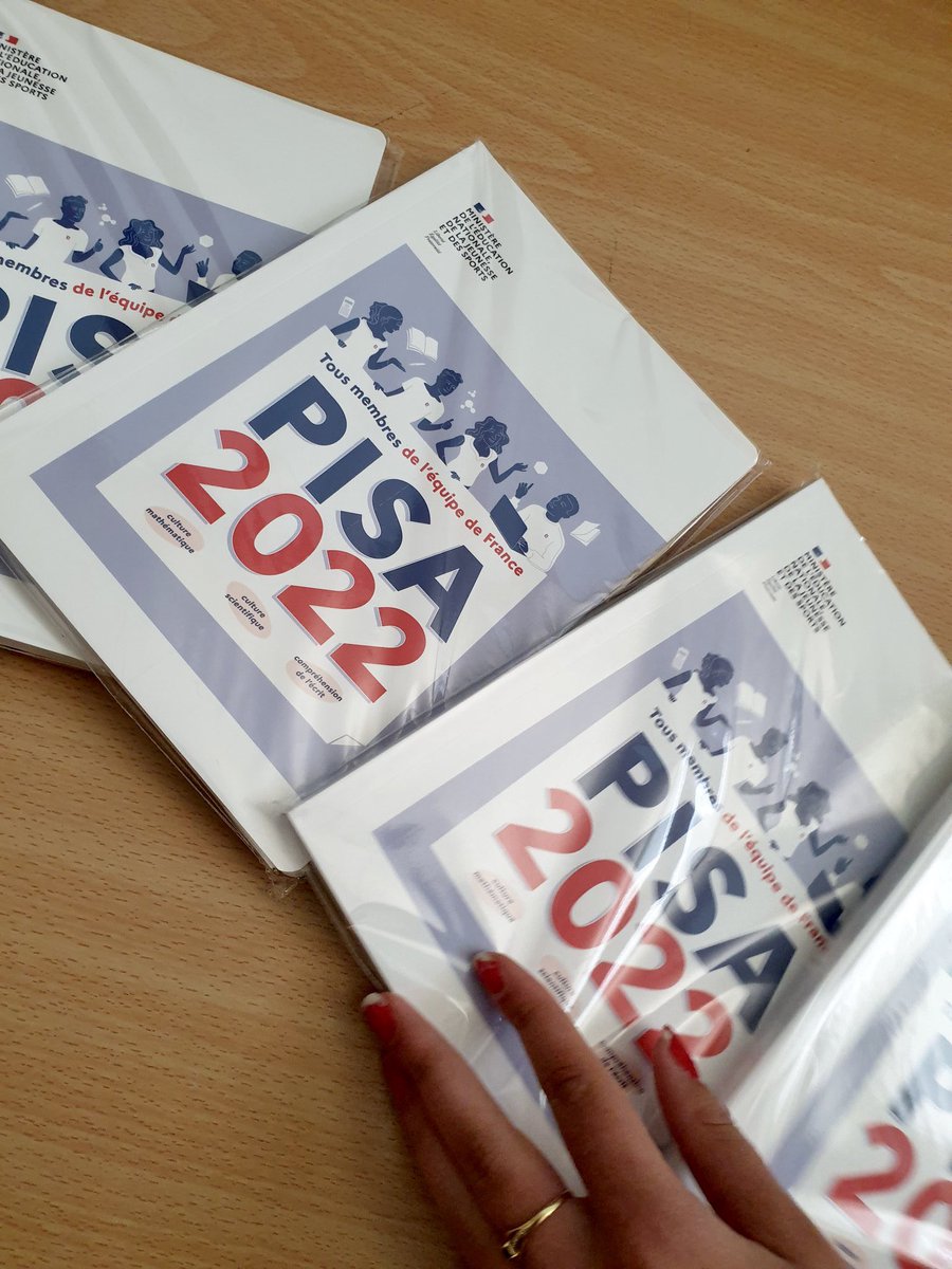 🥁 #PISA2022 au #lyceejanetti 
Les élèves motivés et encouragés hier par M. Laganier, recteur d'académie, M.Dutarte, IA-IPR de mathématiques et toute l'équipe #PISA2022 du <a href="/LycJanetti/">Lycée MAURICE JANETTI</a> 🖋🙂👍 Toute l’équipe dans l’action aujourd’hui pour la passation des tests