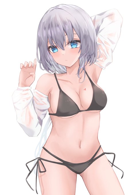 白髪ちゃんの水着 