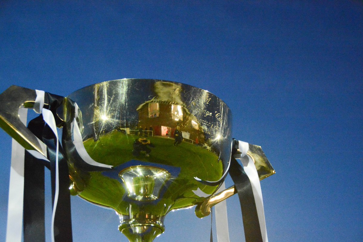 SUNDAY AMATEUR CUP FINAL | 🏆

This Friday see's Davyhulme Park take on Glossop NE Community Club in the fourth final of our action packed programme! 🤞

🏟️Andrew Street
📅8 April
🕐19:45

Match info including streaming access and our FREE programme 👇

bit.ly/3M2pPer