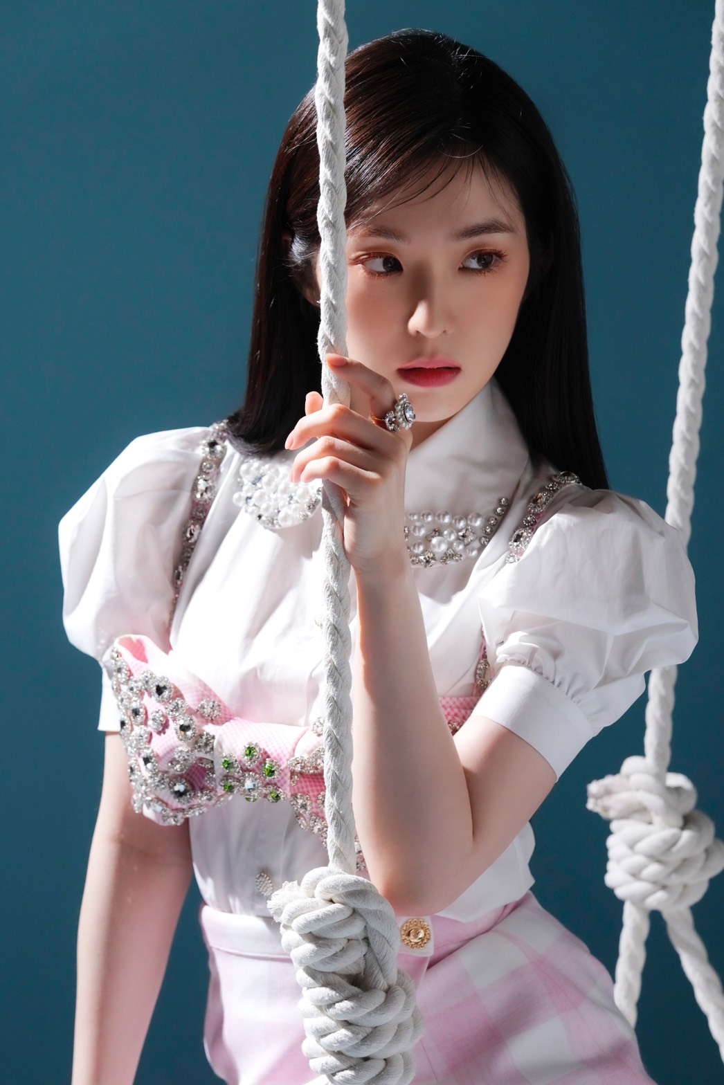 Red_Velvet_JP on Twitter: "Japan 1st Full Album'Bloom' Jacket Behind🎞 #
