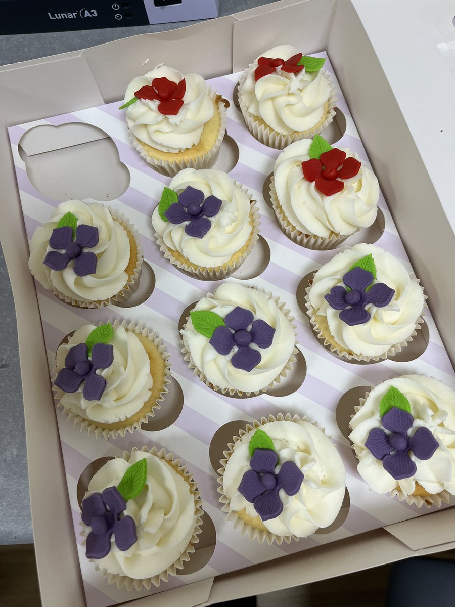 SRaddon's tweet photo. Lovely thank you from a very happy patient #ward801teamworking #excellentpatientexperience #breakfastsorted😂 #verygratefulteam @LynseyHeald @AlisonR01544275 https://t.co/iC6dci6Rhy