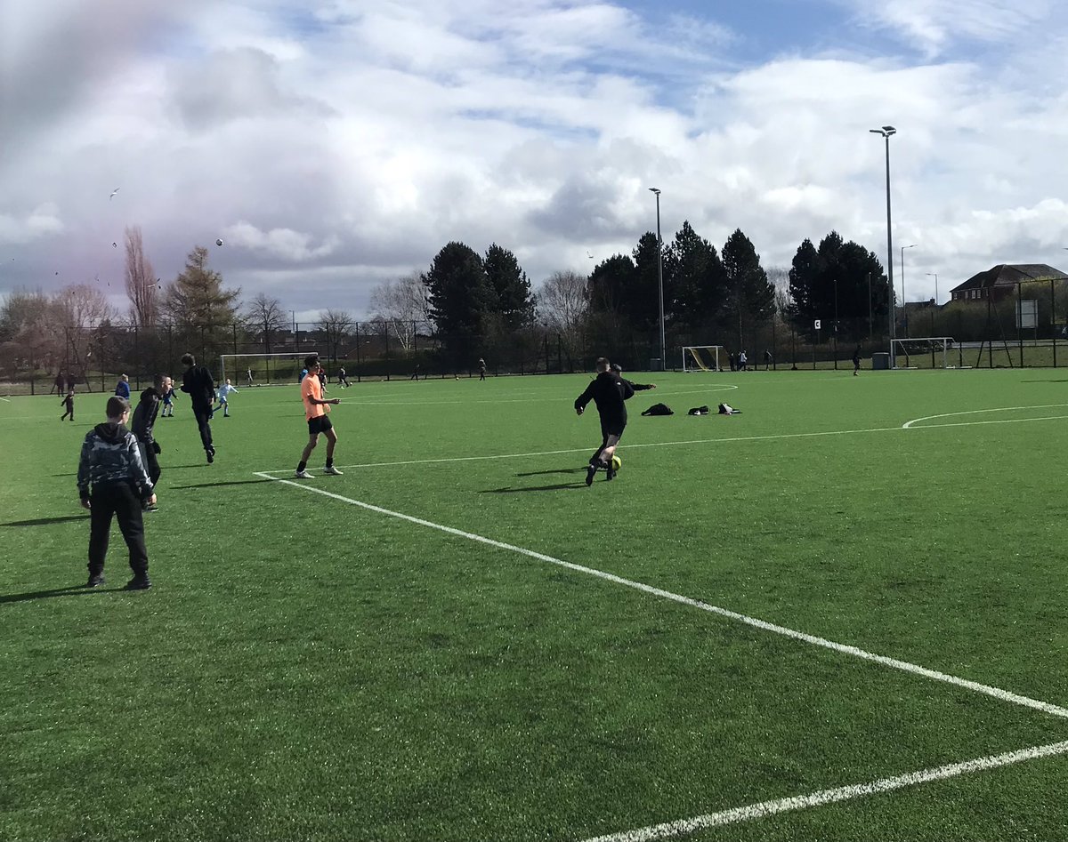 More than 60 kids on the park today for free playing non stop football with friends all fed breakfast and lunch by <a href="/FARE_Scotland/">FARE Scotland</a> superb to see. Same again tomorrow Thursday. #HoFoP