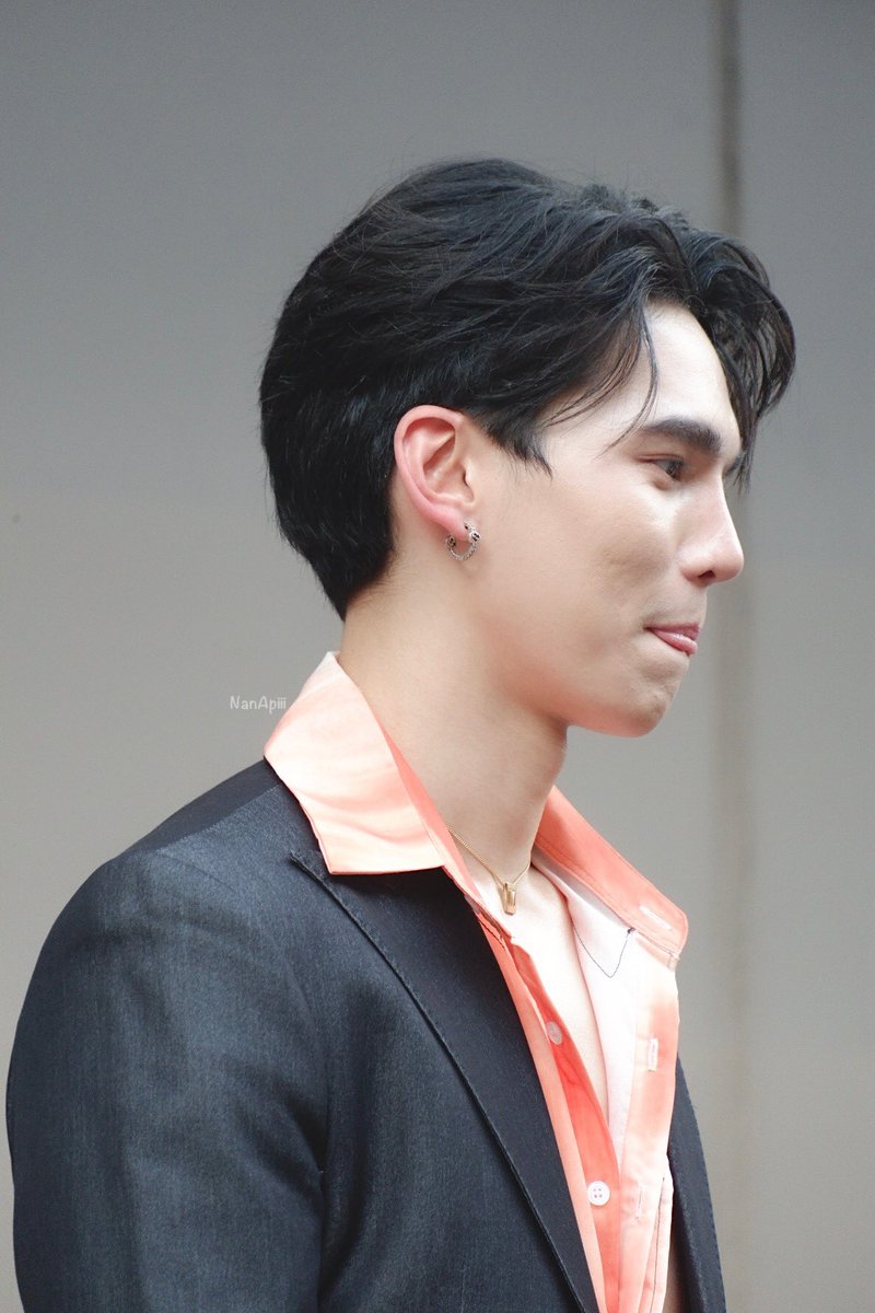 nanapiii_'s tweet photo. ขอร้องนะพี่แม้ก ใจหนูมันก็เท่าเม็ดถั่วอ่ะมันจะไปไหวได้ไง 😭😭😭 #mmaxmax #SlimConceptXMaxNat https://t.co/heOnj4YV4C