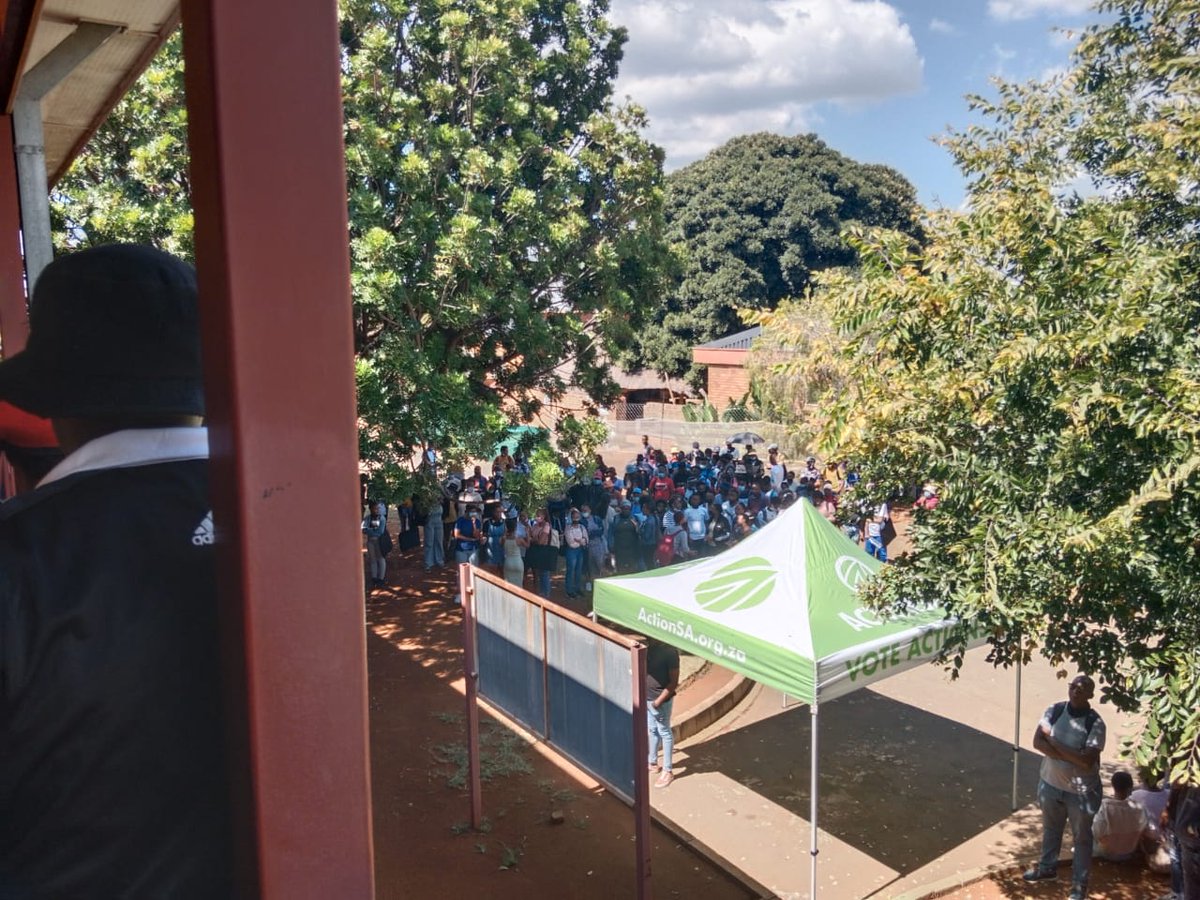 HermanMashaba's tweet image. Tshwane North College, Rosslyn Campus SRC having a Manifesto launch with various students organizations today. ActionSA Students Chapter are amongst the students organizations that will be contesting SRC elections tomorrow, the 7th April