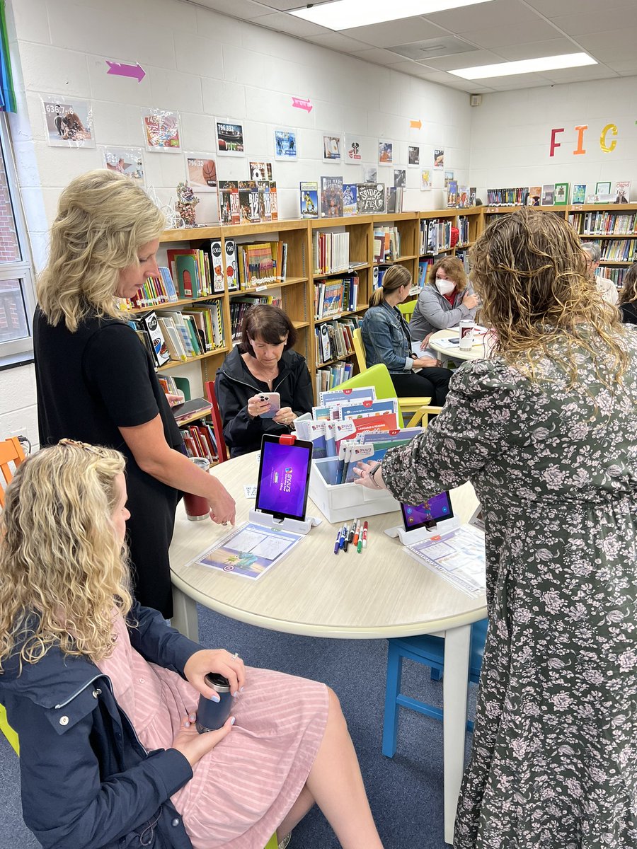 Julie Sessions tweet media