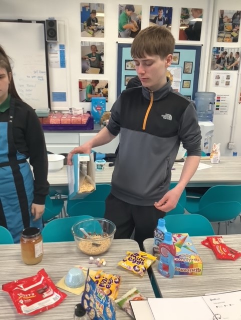 boulevardcentre's tweet photo. It's Easter time in the cooking session today #EasterFavourites #WorkingTogether https://t.co/RVPI4UlVkD