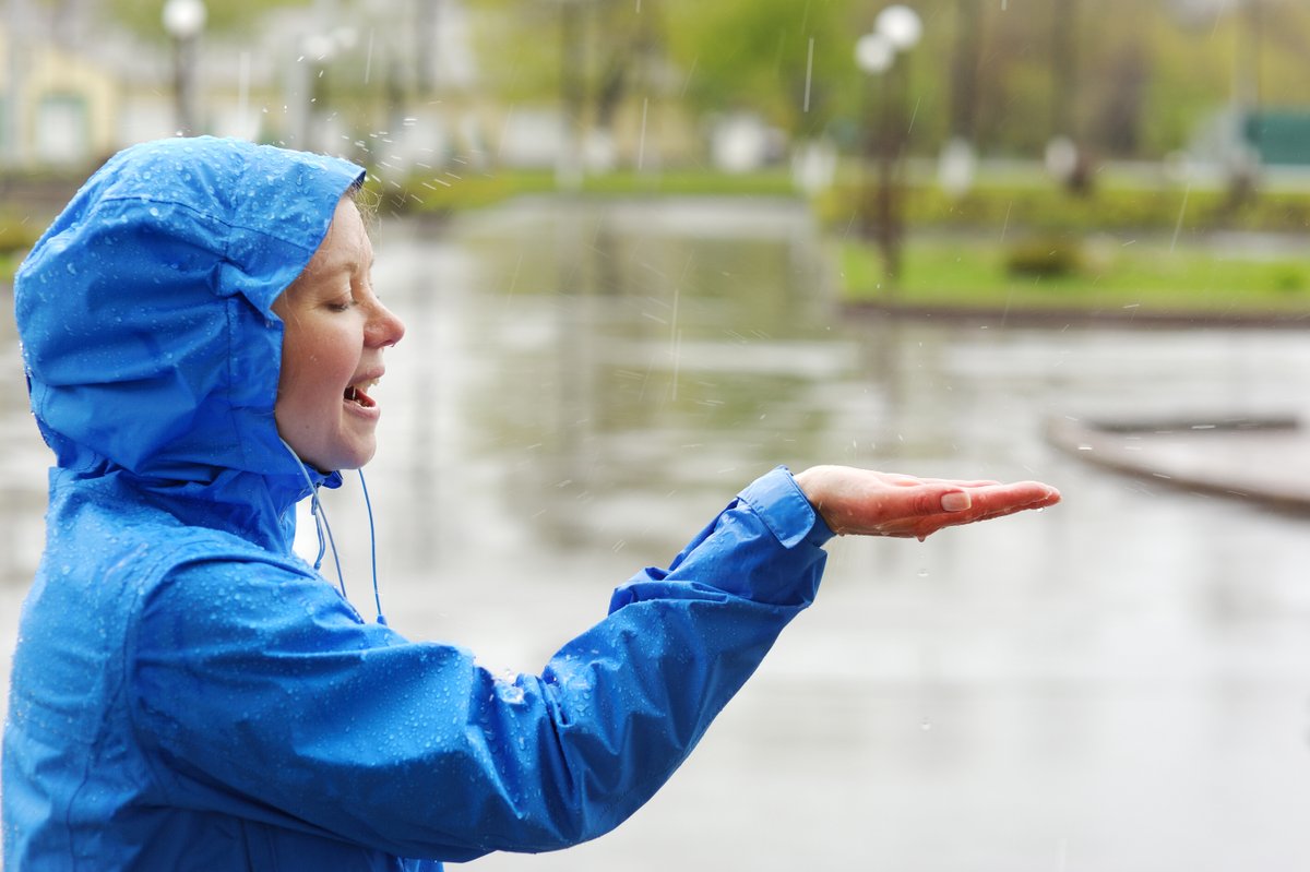 The Nanoflex® F-Bond system has been developed in collaboration with textile manufacturers to address the potential loss in performance between the transition from C8 fluorocarbons to C6 fluorocarbons in order to meet environmental targets. bit.ly/3qOPoHF