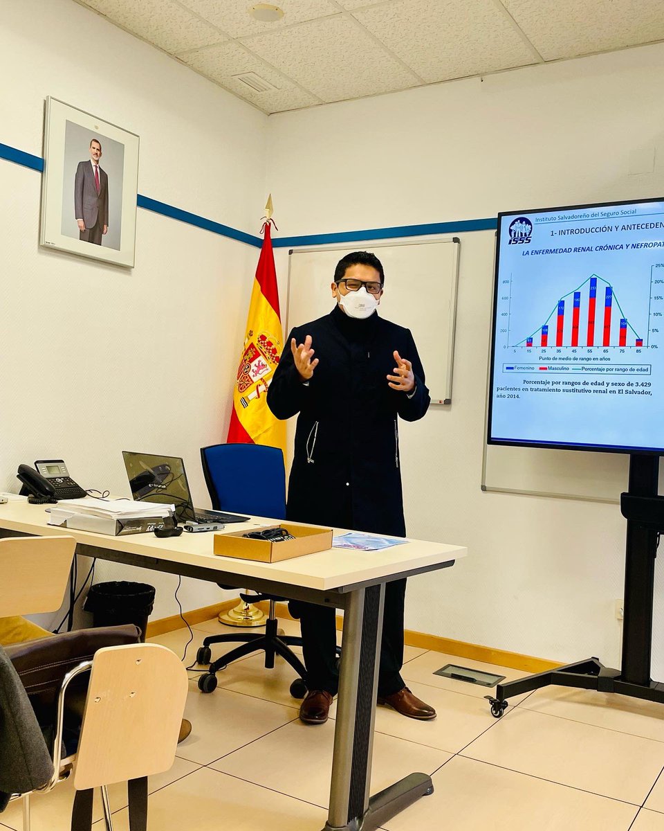 ChavezAndino's tweet photo. Este día presentando el proyecto para la ejecución del programa de trasplante renal del donante cadáver en el país. Un proyecto con asesoría y experiencia de los centros españoles 🇪🇸
Hoy además amanecimos con nuestra Ley Nacional de Trasplantes aprobada por la AL. ✅ https://t.co/i56bIMGlD8