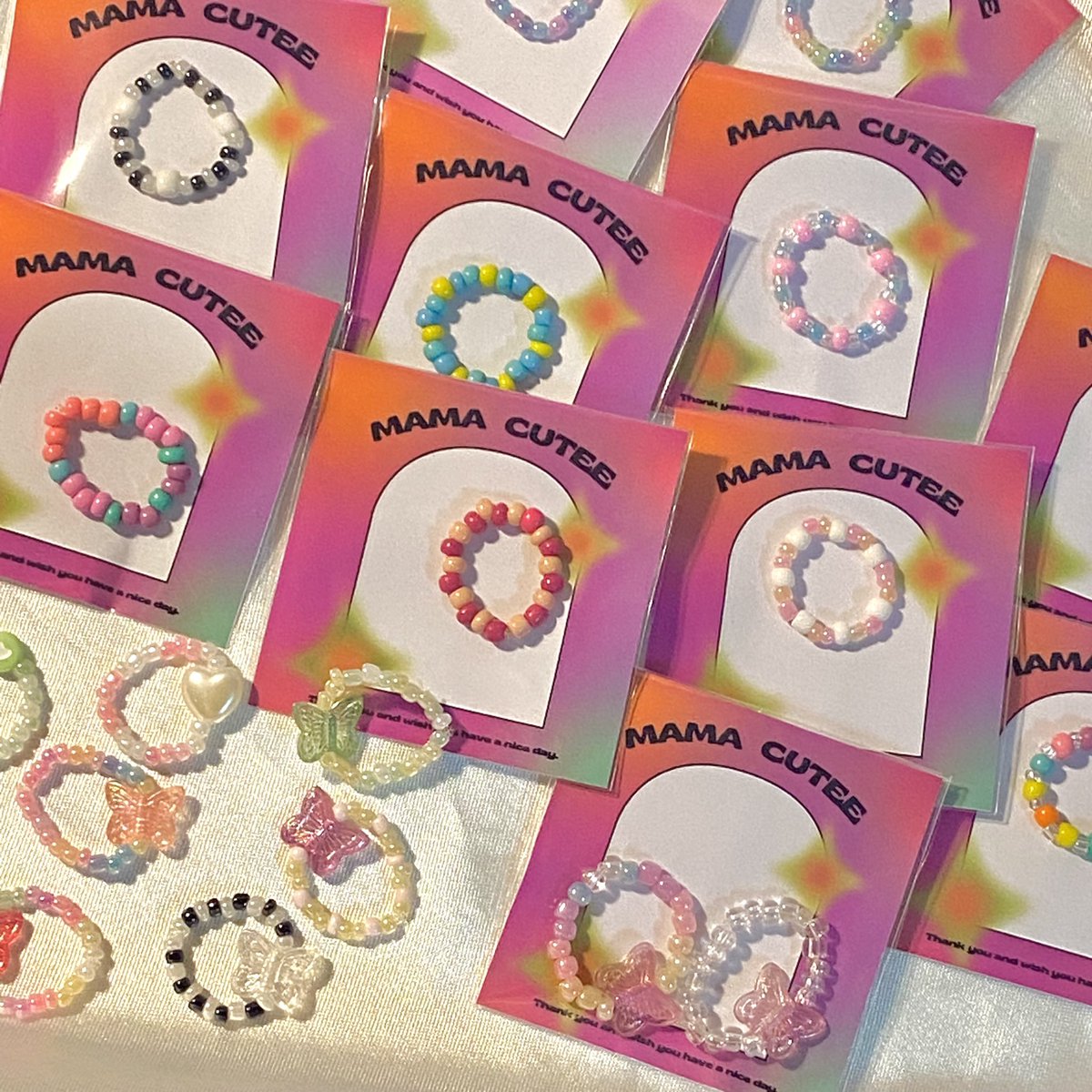mamaacrxm's tweet image. 𐬹𓈒✿ bead ring 💍𓈒⤾
🍒 ดอกไม้,มีจี้ 10฿ / สีๆสลับ 5฿

📁◌ สามารถสั่งทำได้ 🗯
⟢ แบบสีล้วน , เรียบๆ  5 ฿ 
⟢ แบบมีจี้ , ทำเป็นรูปทรงต่างๆ 10+ ฿ 

𓈃 REG 30฿ / EMS 50฿ ⊹ 🛒

#รับทําของแจก #แหวนลูกปัด #ลูกปัด #แหวน #รับทําgiveaway #รับทำของเเถม  #ของขวัญปัจฉิม #รับทําของแจก