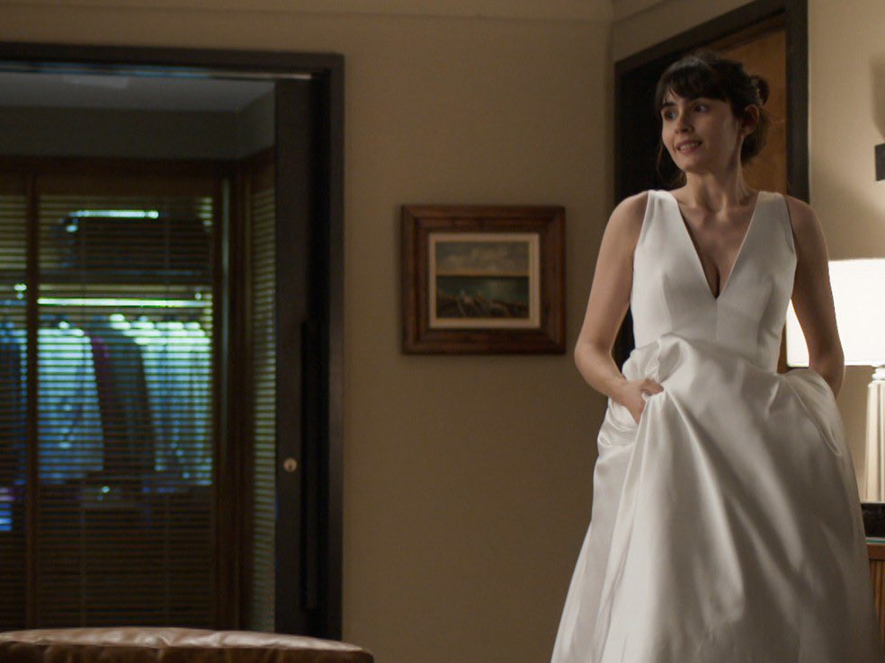 centralflagui's tweet image. Simplesmente Flávia/Guilherme vestida de noiva. 💍