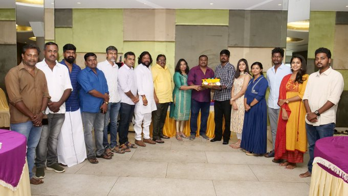 BrindaHere's tweet photo. #AnnaPoorni Movie Kickstarted today with Pooja 🌟ing
@jose_lijomol @thehari___ #Losliya @lionaljoshua
#GovindVasantha #Hector @YugabhaarathiYb
@kalaivananoffl @stuntsudesh @amaranart
@Sugi42814716 @teamaimpr #06thAprR https://t.co/D98kRQmdDL