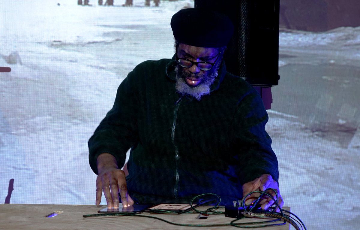 JazzSnipe's tweet photo. Wonderful launch @iklectikartlab for John Butcher's super 5 LP series on Ni Vu Ni Connu. As on the LPs Butcher seemed to accentuate different aspects of his playing with each of his partners, Pat Thomas, Angharad Davies and Mark Sanders, then present a unified theory in quartet. https://t.co/kUW995j9mE