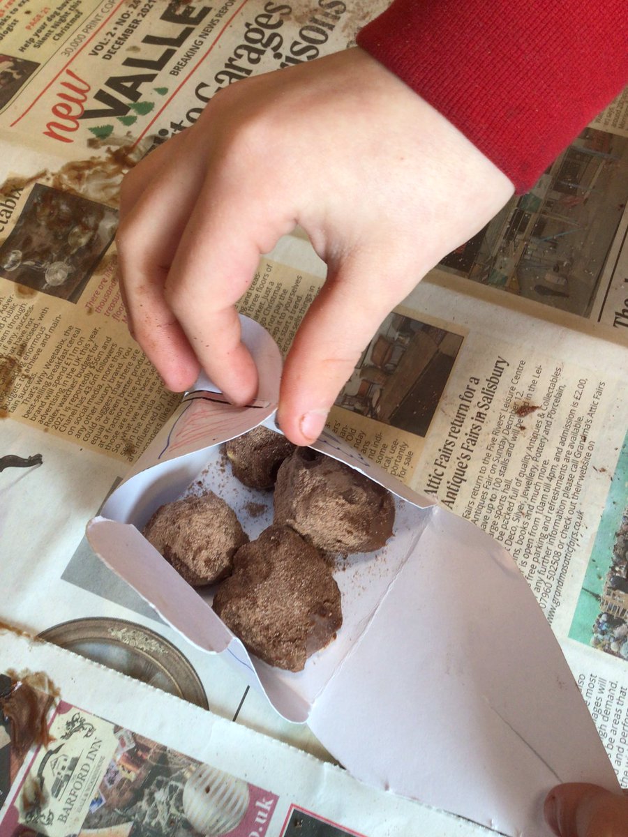 SPS_Year_4's tweet photo. SPS Year 4 #trufflemaking

Here are some more action shots from this morning’s DT session - you all worked so carefully and really listened to the instructions, you superstars! ⭐️⭐️⭐️ https://t.co/0wxFVhplxw