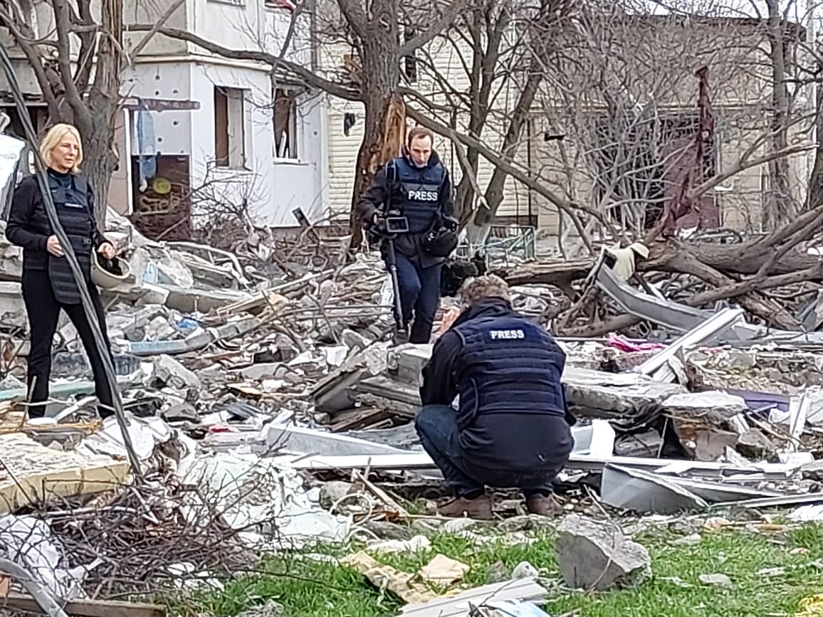 Ich habe persönlich noch nie ein derartiges Ausmaß an Zerstörung an einem Ort gesehen wie heute in Borodyanka #ukraine