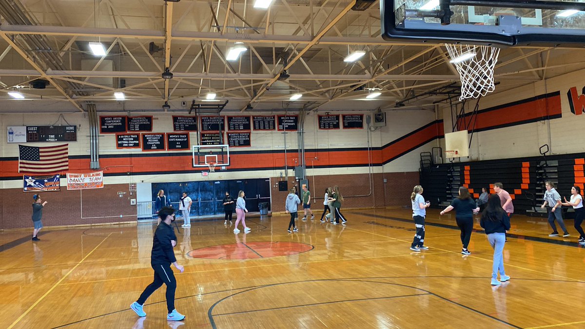 WWHS_PE's tweet photo. Ultimate football mixed with fantasy football team names… who’s winning? 

Sherlock Mahomes, Old Man Rivers, Dude Looks Like A Brady, Hide &amp; Zeke, Breesy Like Sunday Morning, Turn Down For Watt… 

@WestWilkesHS @CoachEarlRoland 
@TheGreenesWWHS @dreward4 https://t.co/n39Io9mSKl