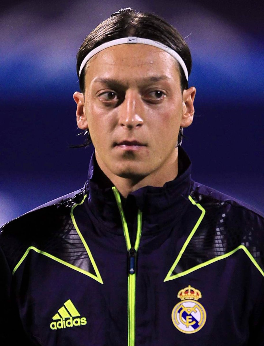 ZOYA JON (@jon32234709) on Twitter photo 