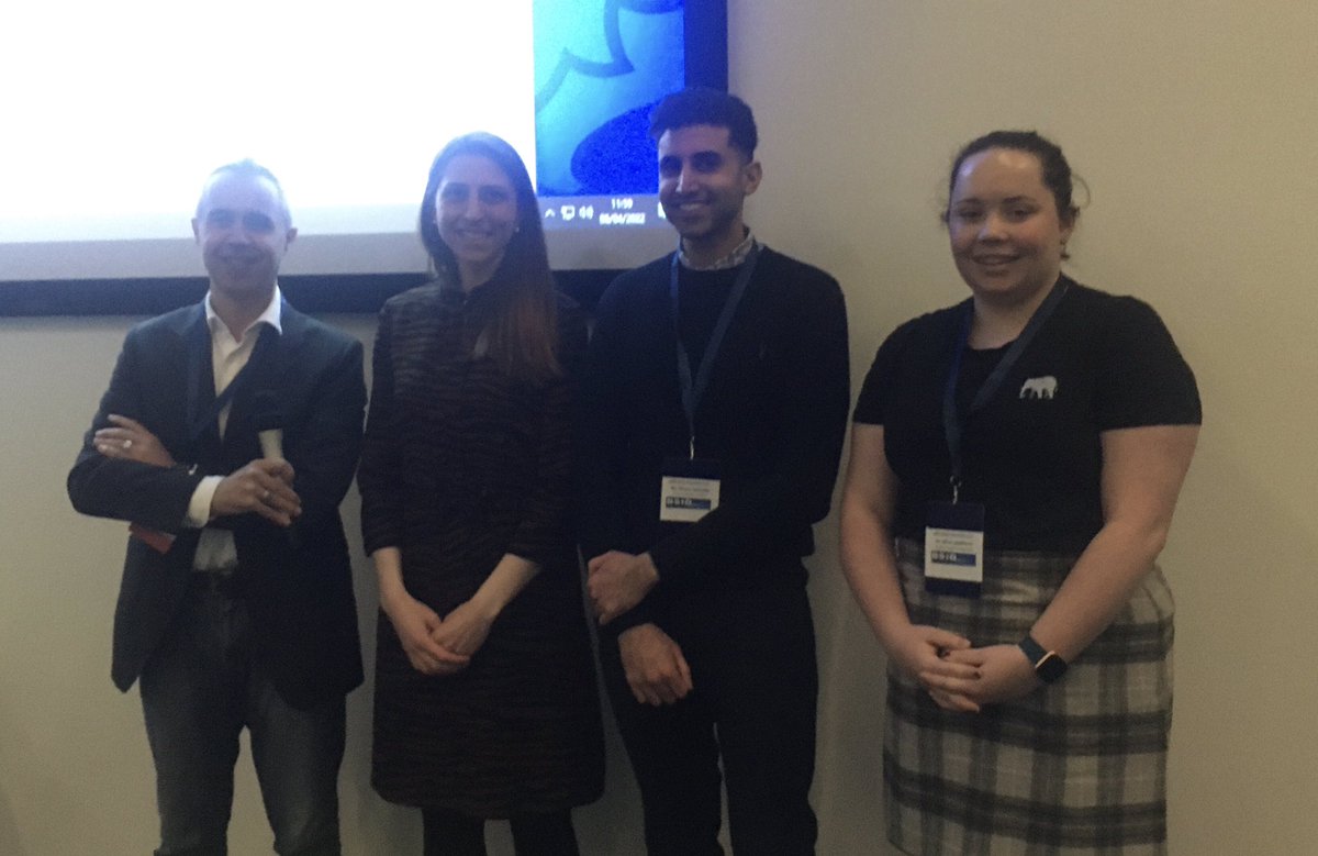 Huge congratulations to our Shane on winning the Best Oral Presentation by a Non-Clinical PhD student at #bsid2022, alongside other amazing scientists and clinician scientists prize-winners ! 
🥳👏🏼🥇
@PsoriasisUK @KCLBMBioscience #psoriasisresearch