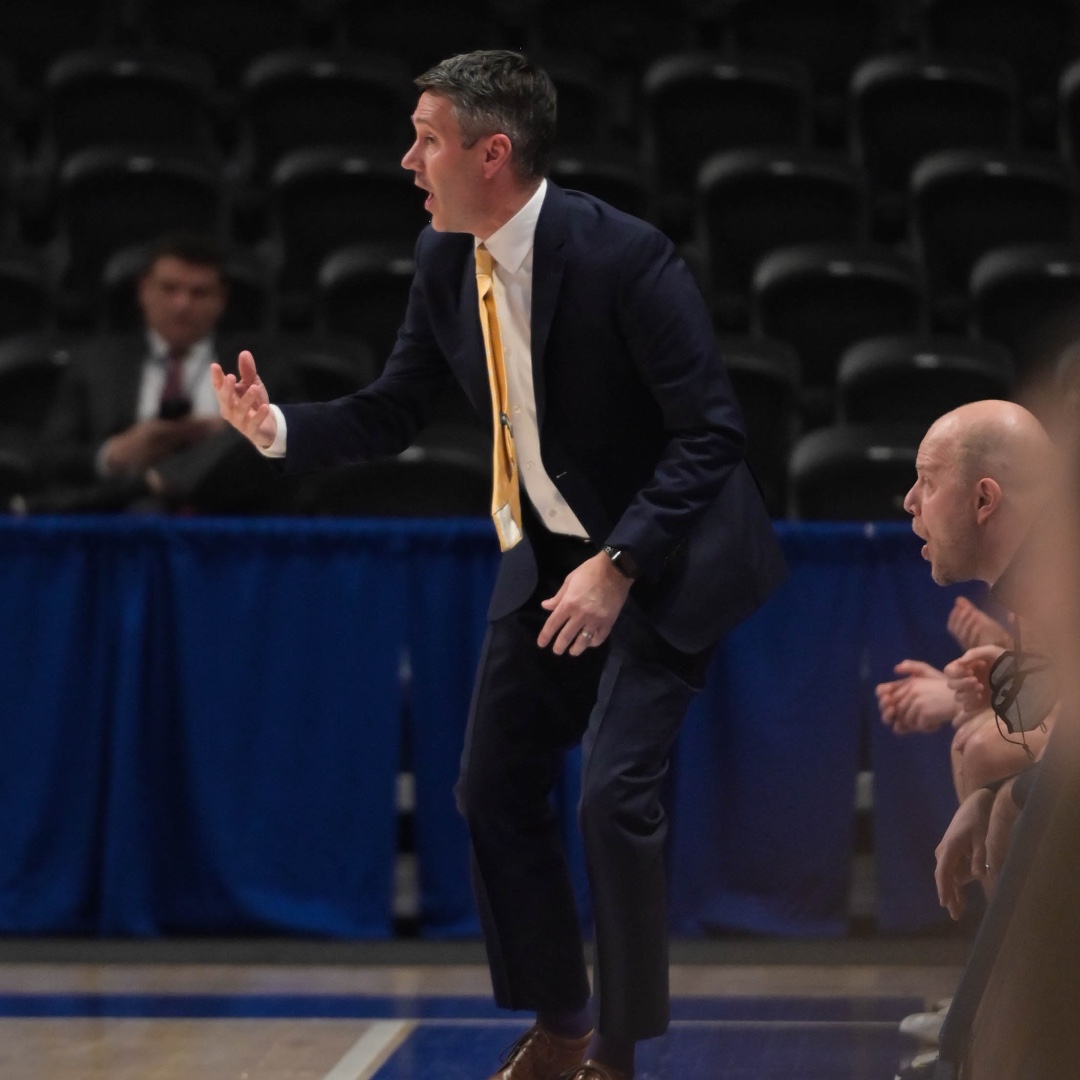 Shady Side Academy (@shady_side) on Twitter photo Congratulations to SSA Head Basketball Coach David Vadnais for being named the <a href="/triblivehssn/">TribLive HSSN</a> Head of the Class Coach of the Year for Class 3A! tribhssn.triblive.com/2022-trib-hssn… Congratulations to SSA Head Basketball Coach David Vadnais for being named the <a href="/triblivehssn/">TribLive HSSN</a> Head of the Class Coach of the Year for Class 3A! tribhssn.triblive.com/2022-trib-hssn…