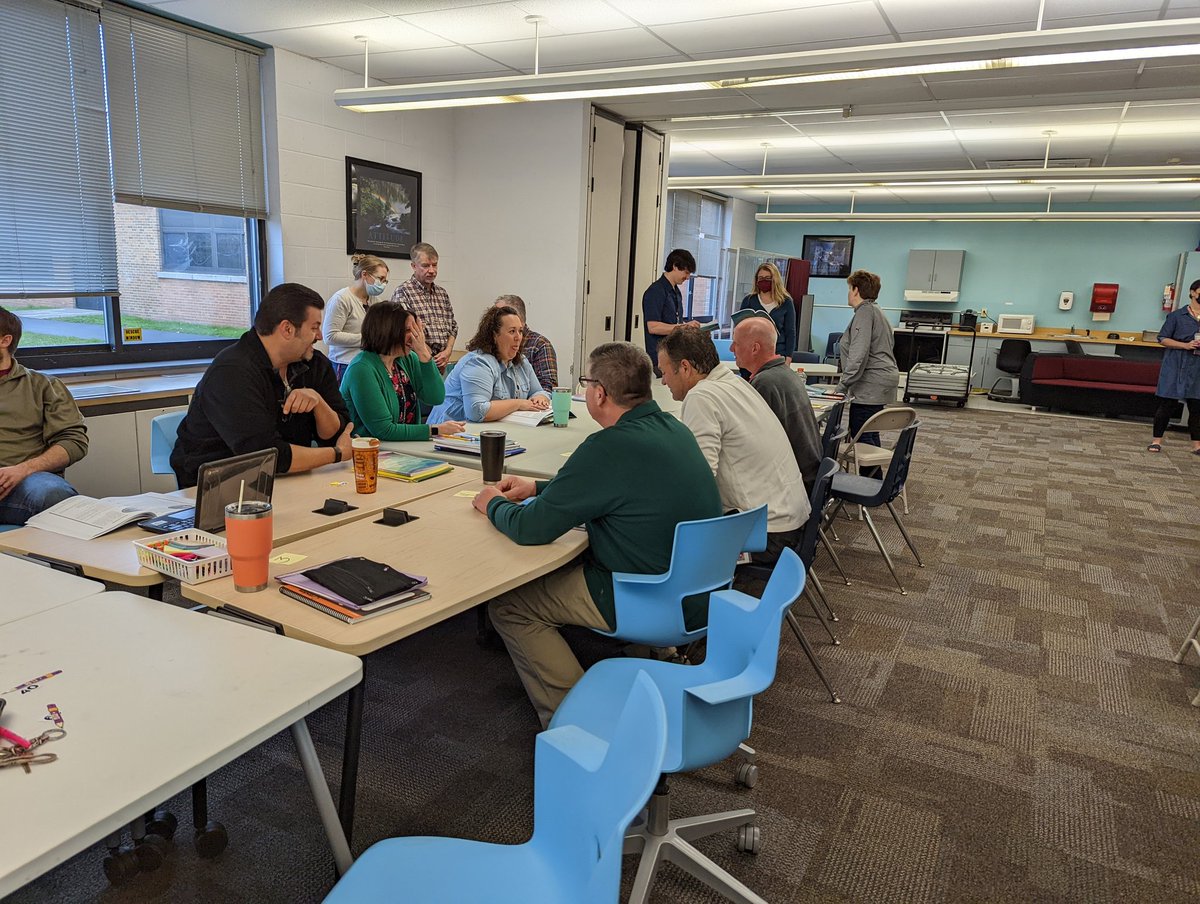 jenn_devinney's tweet photo. What are you called when you facilitate speed dating? Host? MC? Matchmaker? 🤣 This morning's #LyonsLearns PD was formative assessment strategy speed dating. I love the energy that the staff of @LyonsSchool brings to these early morning sessions! https://t.co/ohcXvalqn7