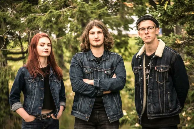 ⭐️ It's showtime! ⭐️

Nick Earle and the Reckless Hearts continue the Spring Thaw concert series tonight at the Heritage Theatre.

Still a couple tickets left: tproatlantic.ticketpro.ca/en/pages/Sprin…

Join us after the show for the Worlds Shortest Pub Crawl in downtown Woody Point!