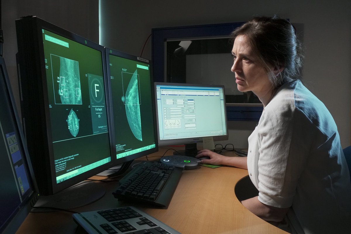 Region Hovedstaden (@regionh) on Twitter photo Regionsrådet i <a href="/RegionH/">Region Hovedstaden</a> bevilger 15 mio. kr. til kræftområdet - ventetiden skal ned på screening for brystkræft og kræftpakkeforløb. #sundpol regionh.dk/presse-og-nyt/… Regionsrådet i <a href="/RegionH/">Region Hovedstaden</a> bevilger 15 mio. kr. til kræftområdet - ventetiden skal ned på screening for brystkræft og kræftpakkeforløb. #sundpol regionh.dk/presse-og-nyt/…