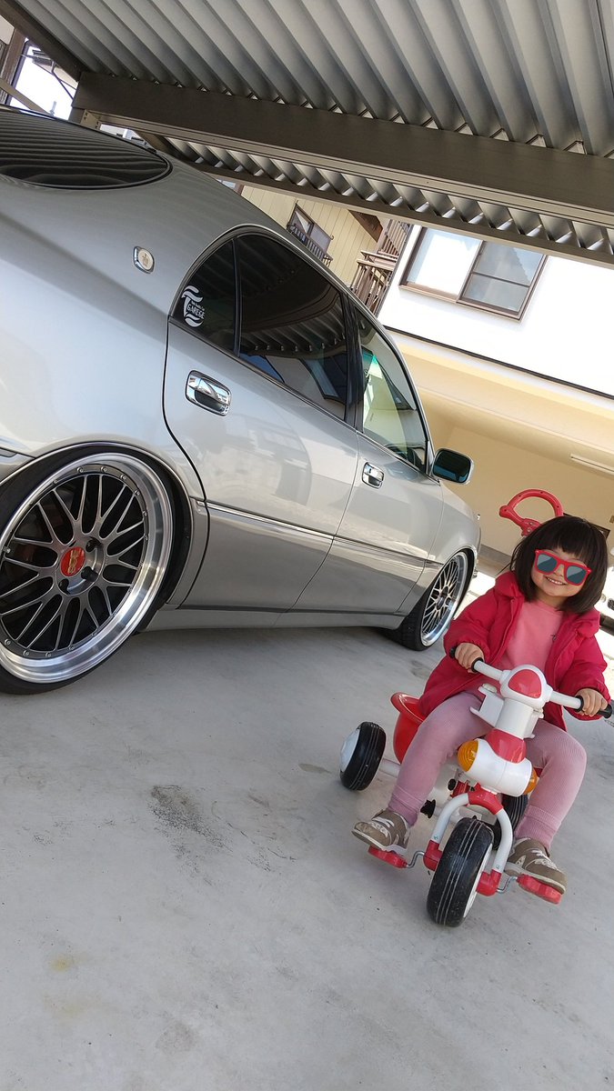 タイヤ交換し、夏仕様に。
いくつになっても車高短は辞めらんない😂
あがすけたがりな自分😙
