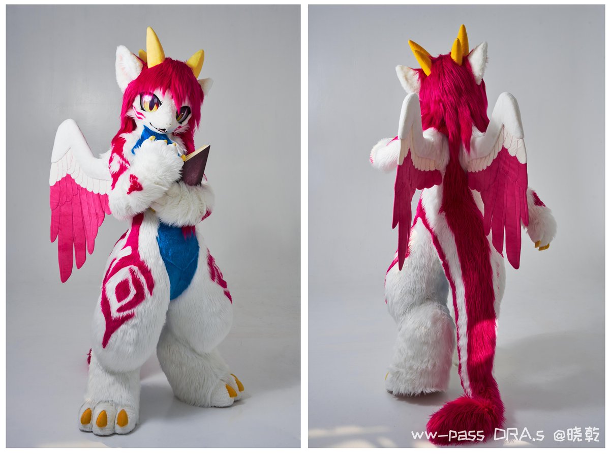 Lamya QX-3571 (@qian_xuan777) on Twitter photo Meet my lady!
🐉 <a href="/qian_xuan777/">Lamya QX-3571</a>
✂️ <a href="/qian_xuan777/">Lamya QX-3571</a> & <a href="/_RYOKOwO/">sakura-ryoko</a>
#wwpass #万物通行 #fursuit #fursuitmaker Meet my lady!
🐉 <a href="/qian_xuan777/">Lamya QX-3571</a>
✂️ <a href="/qian_xuan777/">Lamya QX-3571</a> & <a href="/_RYOKOwO/">sakura-ryoko</a>
#wwpass #万物通行 #fursuit #fursuitmaker